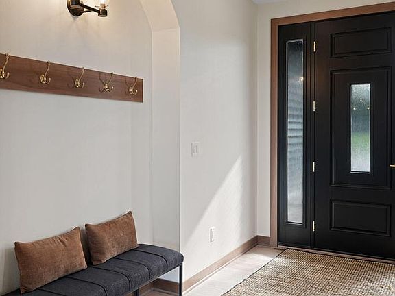 5th image of 8358 Cove COURT
