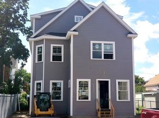 67 Ash St, Waltham, MA 02453