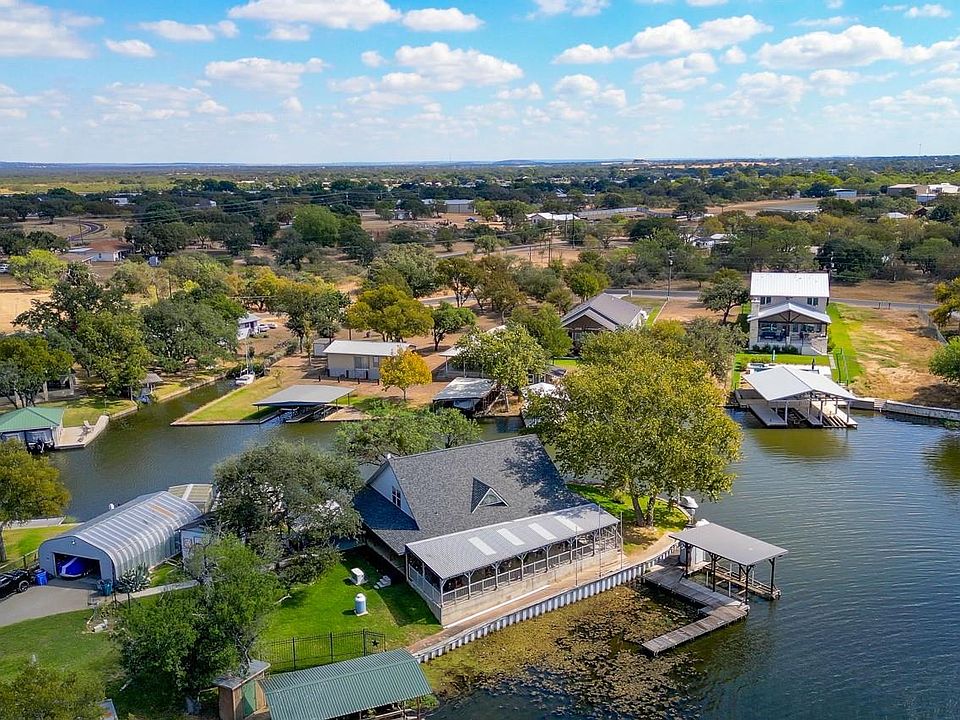 1st image of 116 Shady Cir