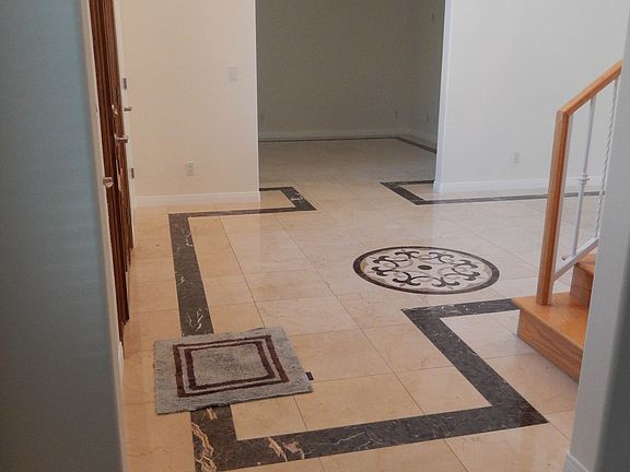 4th image of 2402 W 237th Pl