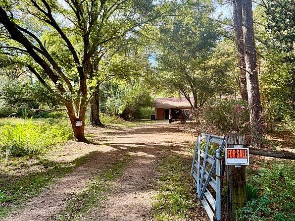 1565 Oil Field Ln NW