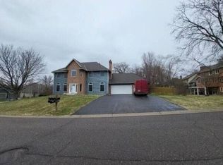 4390 Ithaca Ln N, Plymouth, MN 55446