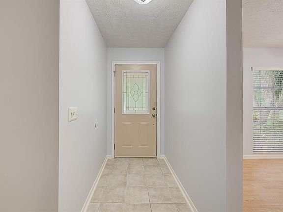 4th image of 6938 Greenhill Pl