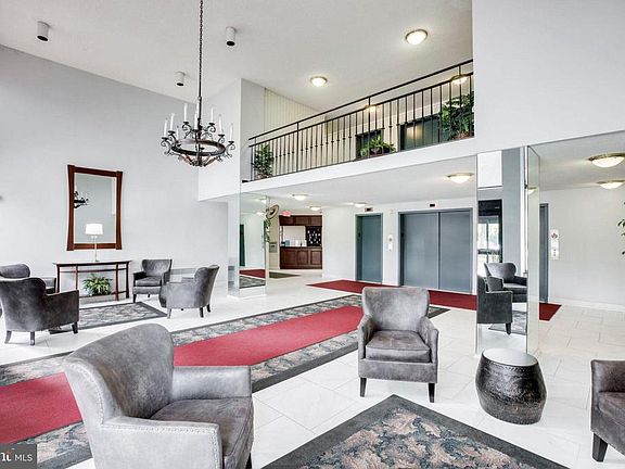 3rd image of 2059 Huntington Ave APT 1014