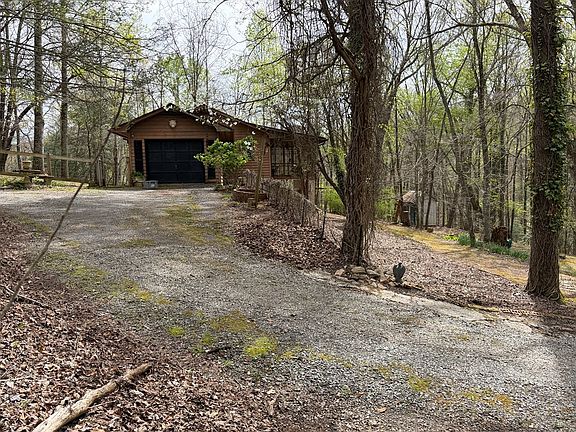 3rd image of 487 Wikle Rd