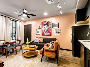 611 Commerce St #ID1267095P, New Orleans, LA 70130