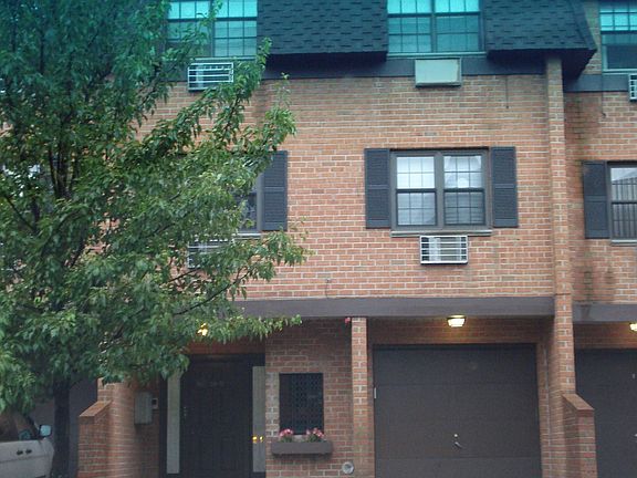 5th image of 21970 64th Ave
