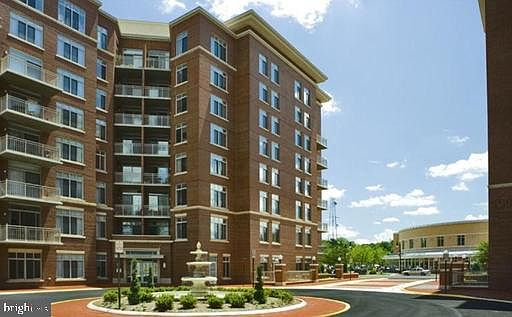 1st image of 4480 Market Commons Dr Unit 404