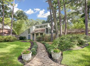 8440 Winningham Ln, Houston, TX 77055