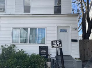 214 S 2nd St, Darby, PA 19023