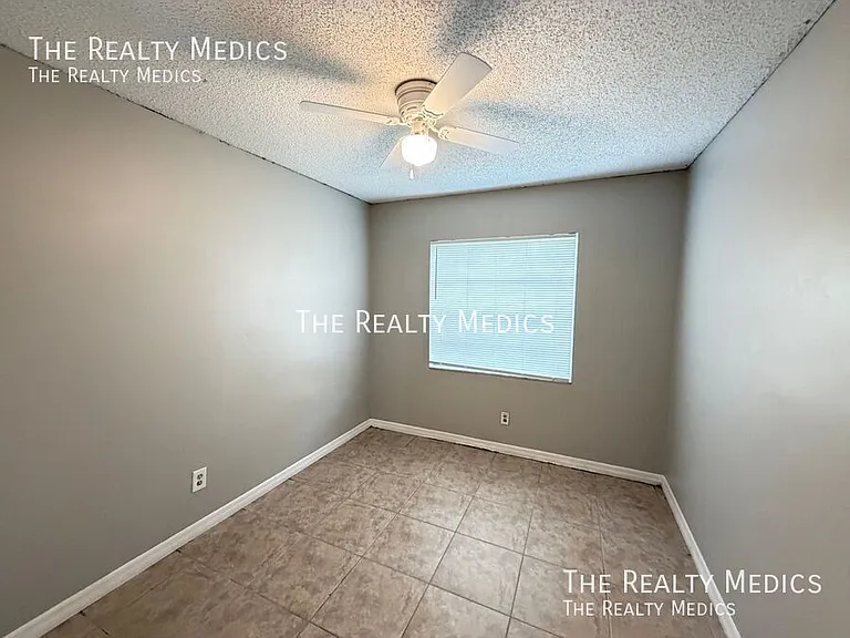 1663 Palm Leaf Dr — Photo 19