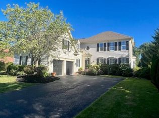 7108 Bowermoss Dr, New Albany, OH 43054