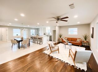 11631 Farrar St, Dallas, TX 75218