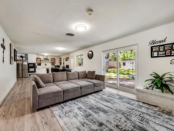 5th image of 613 Rankin Dr