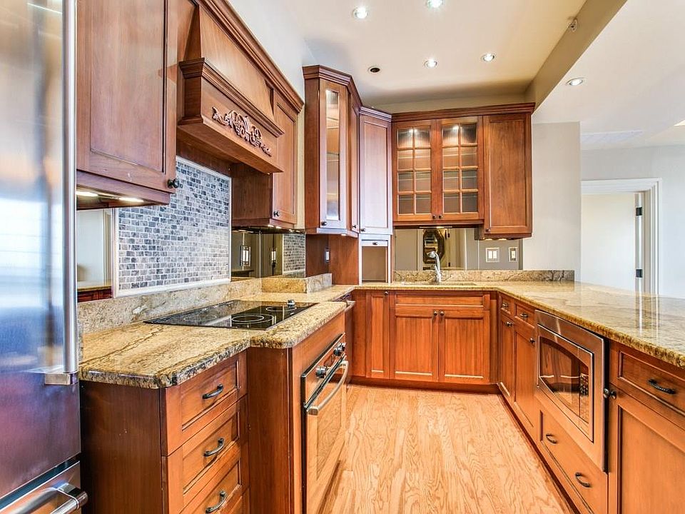1st image of 3225 Turtle Creek Blvd APT 1632