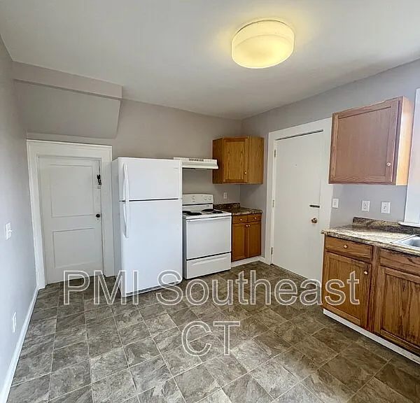43-45 Denison Ave #43 — Photo 9