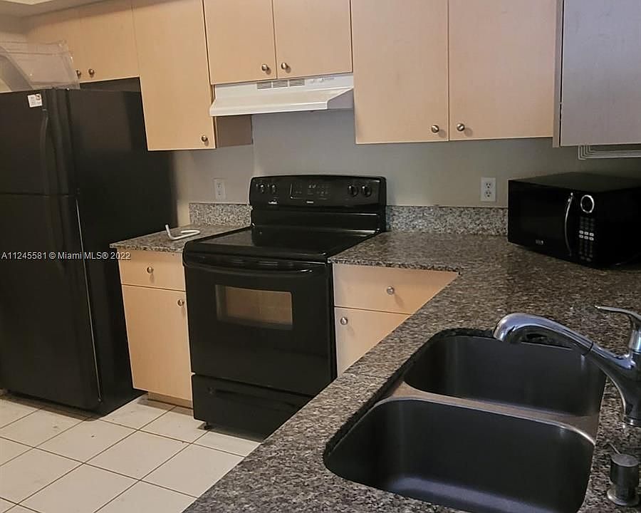 1st image of 2427 Centergate Dr APT 205