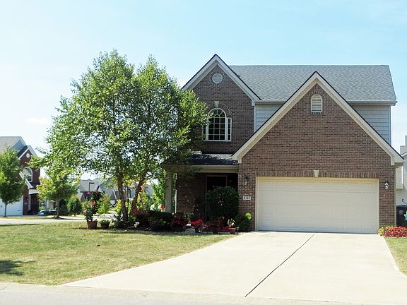 2nd image of 4749 Larkhill Ln