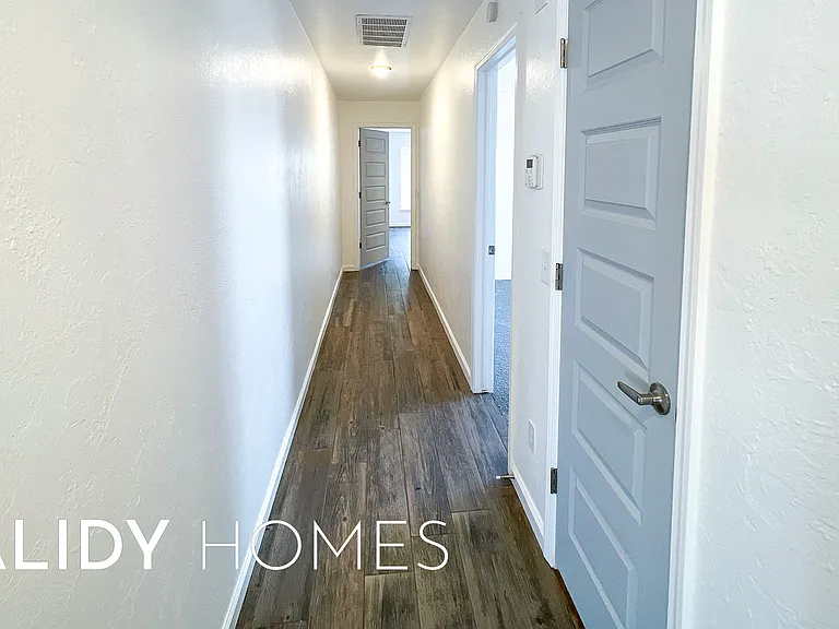 6312 Overcourt Mnr — Photo 23