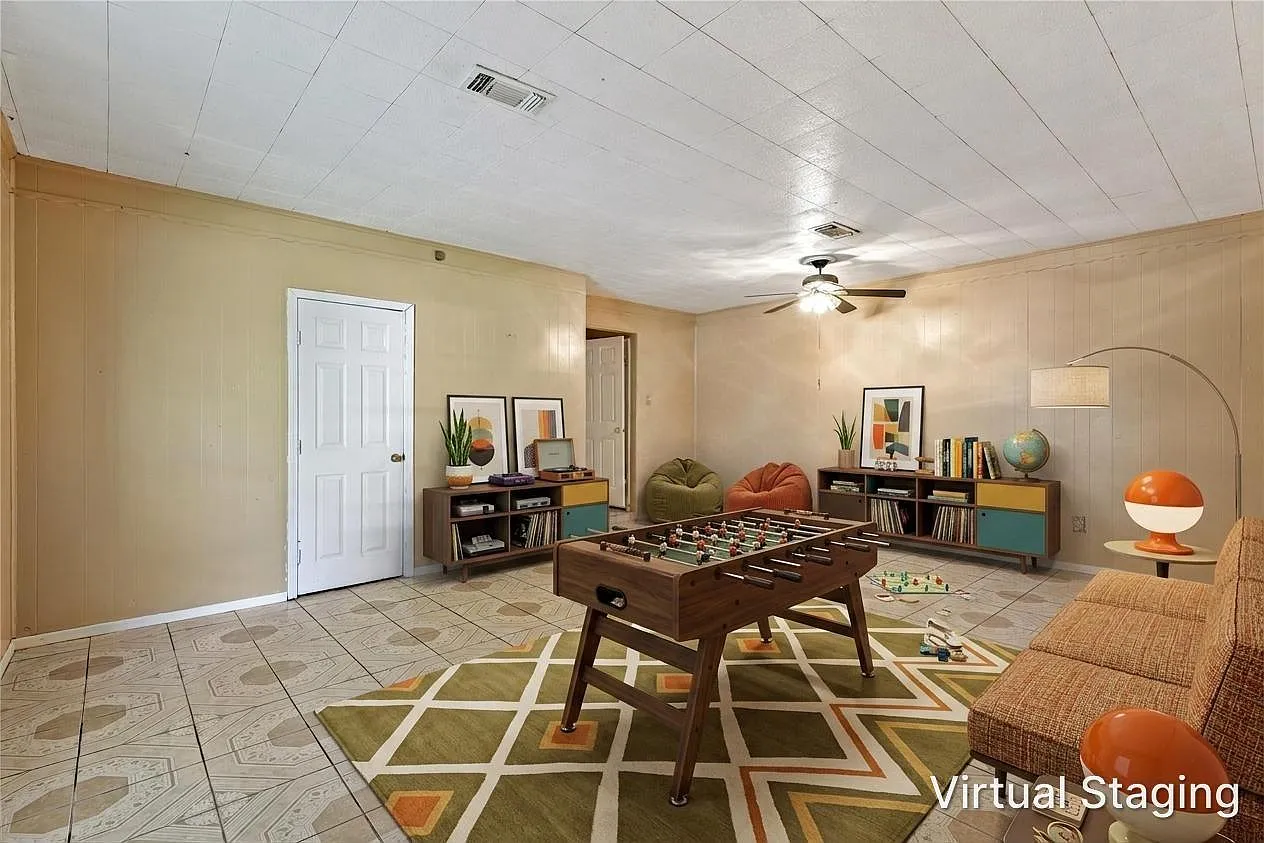 4 bed, 1.0 bath, 1488 sqft, $1,650 — Photo 1