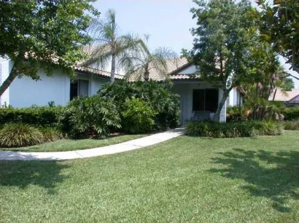 2070 Las Ramblas, Vero Beach, FL 32963
