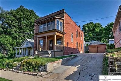 1st image of 2910 Shirley St