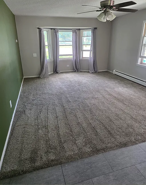 3 bed, 1.5 bath, 1586 sqft, $2,400 — Photo 3