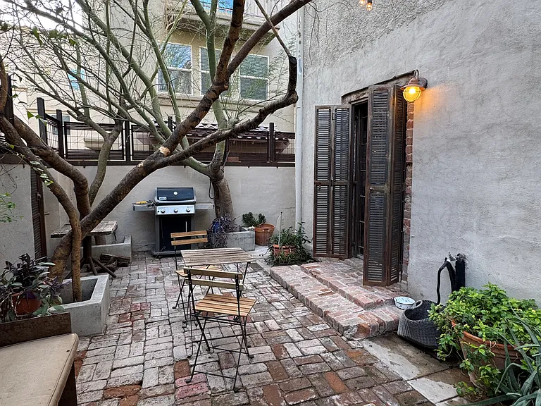 21 E Corral St — Photo 16