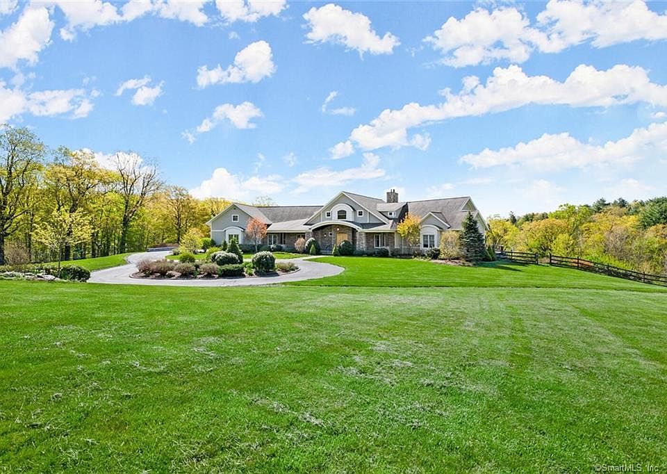1st image of 65 Gavitt Rd