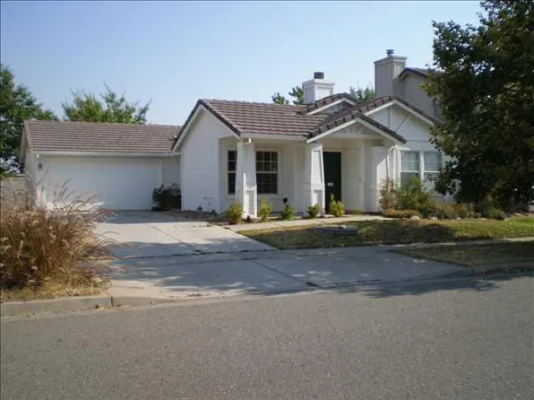 1753 River Run Dr, Linda, CA 95901