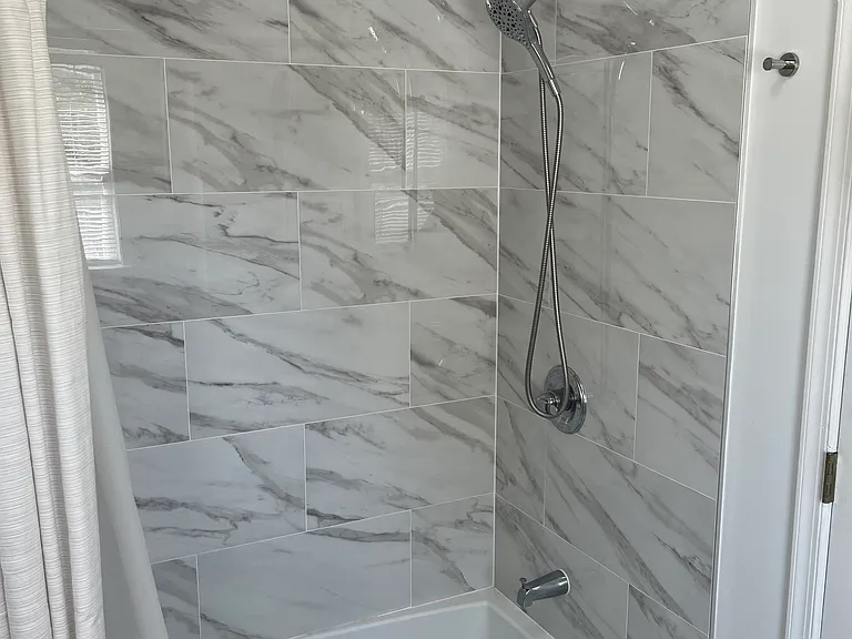 New master bathroom tub