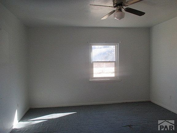 4th image of 1301 Hopkins Ave