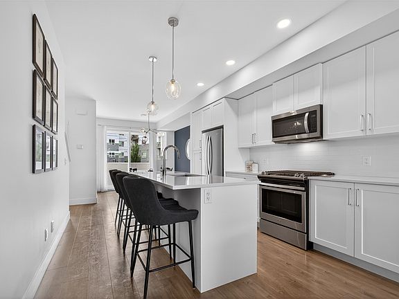2nd image of 720 Valley Rd #28