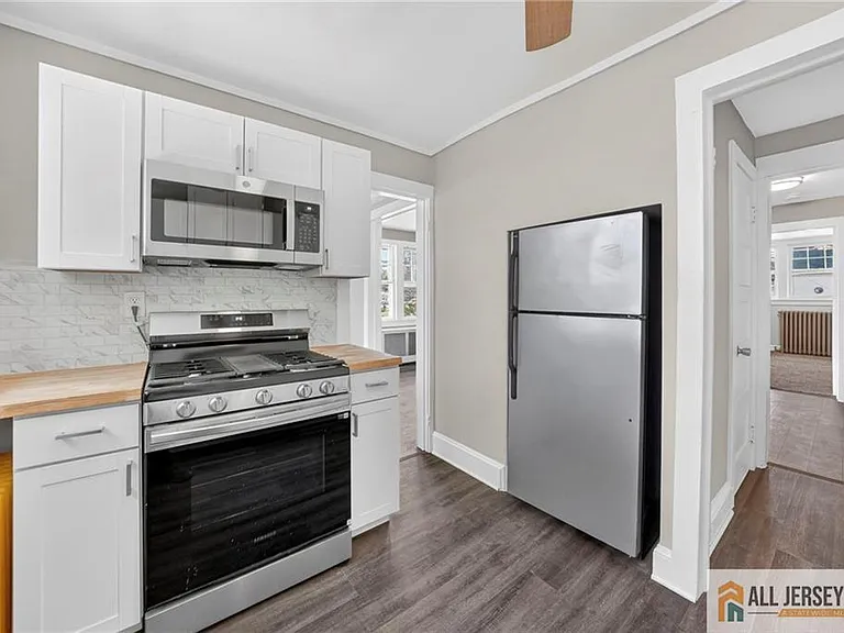 2841 Nottingham Way #2 — Photo 9
