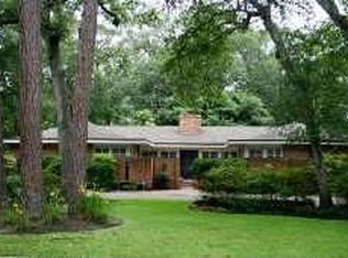 12 Briarwood Dr, Conroe, TX 77301
