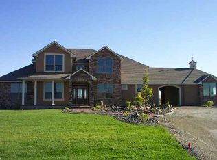 90013 Reata Rd, Kennewick, WA 99338