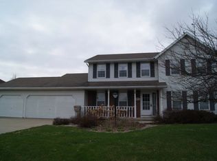 W6041 Coral Ct, APPLETON, WI 54915