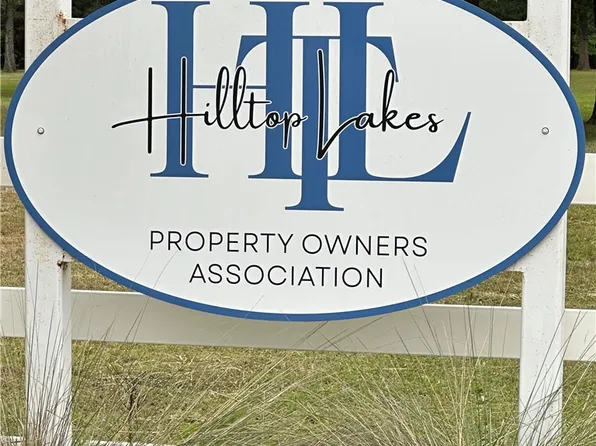 31 Ranch Road Dr, Hilltop Lakes, TX 77871