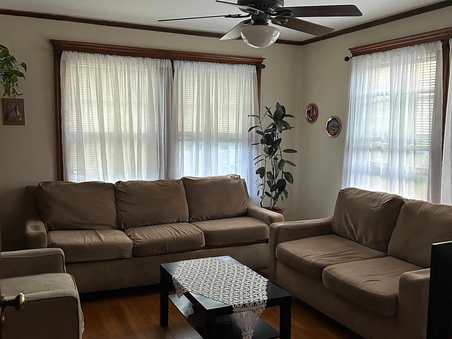 2 bed, 1050 sqft, $2,950 — Photo 2