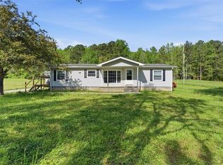 235 Kirk Rd NW, White, GA 30184