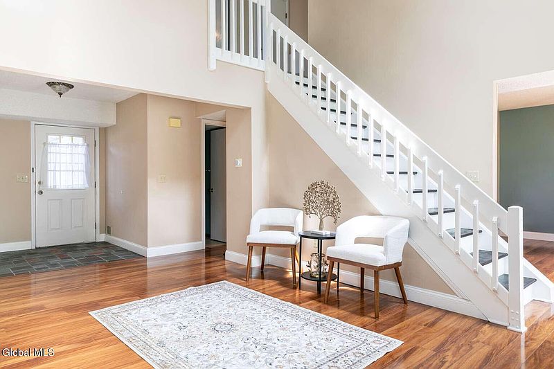 3rd image of 13 Rugby Road