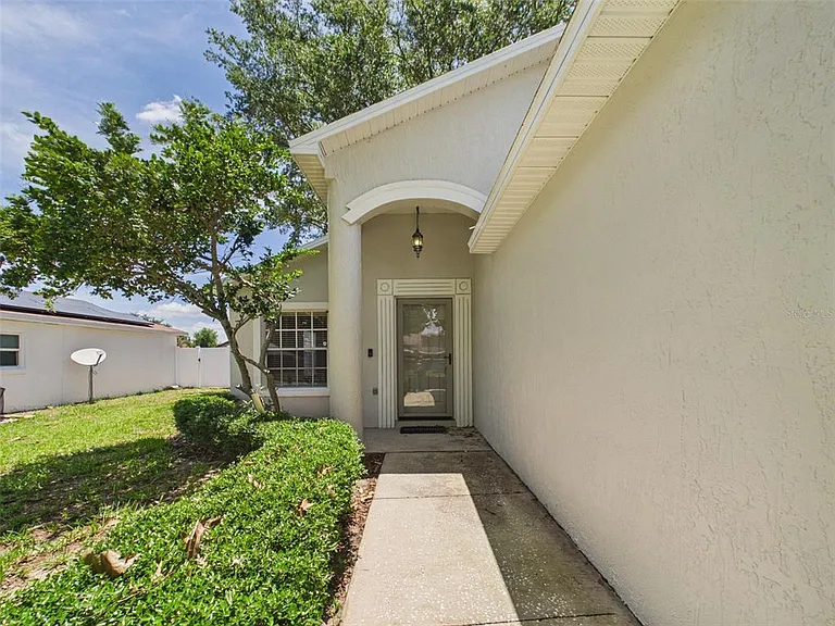 128 Eagle Point Blvd — Photo 37