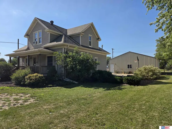 102 E Main St, Plymouth, NE 68424