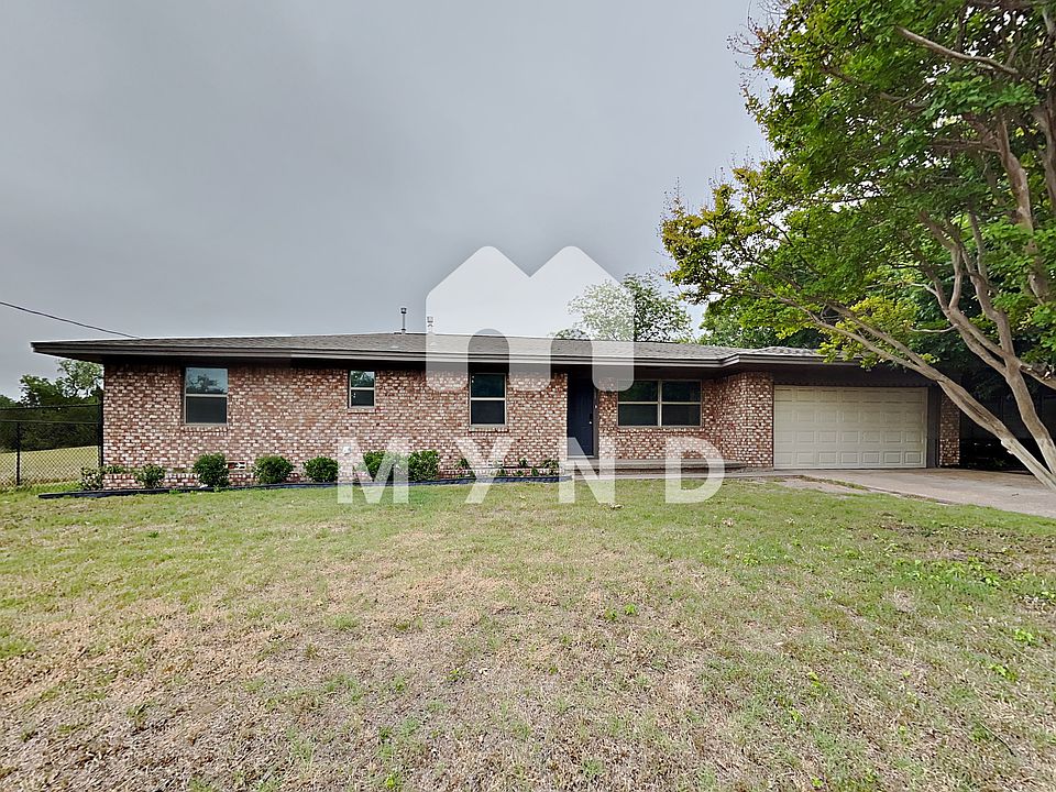 1st image of 108 N Bowie Dr