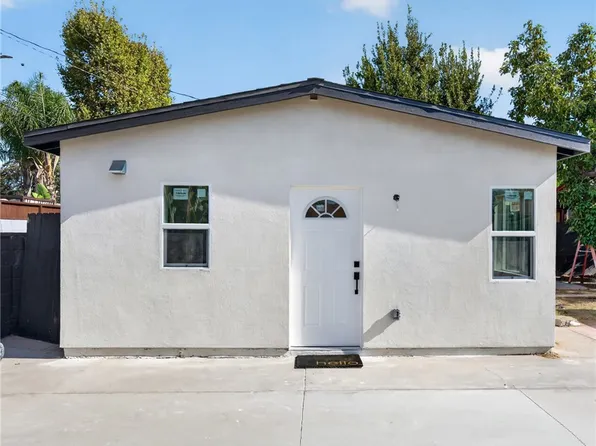 8953 Woodley Ave, North Hills, CA 91343