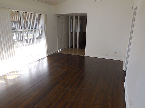 Living room & Entry Hall