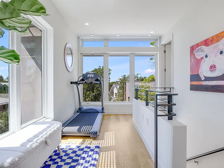 1603 Woodlawn Blvd #D — Photo 19