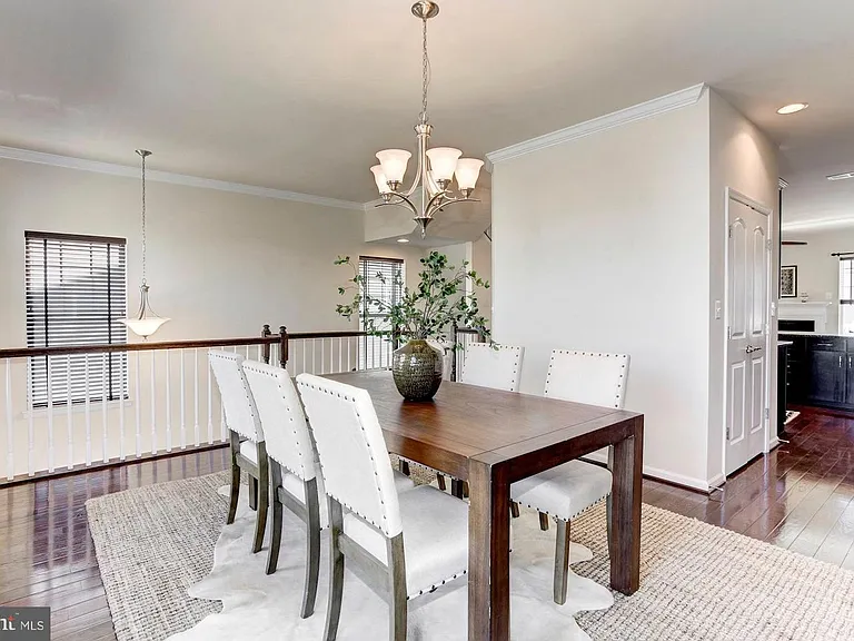 9210 Dawkins Crest Cir — Photo 2