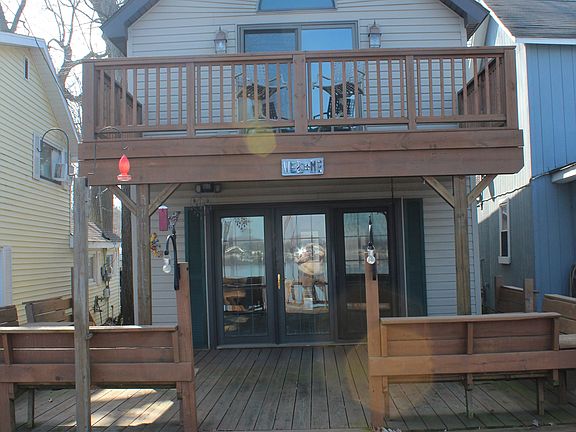 Ample Deck Space
