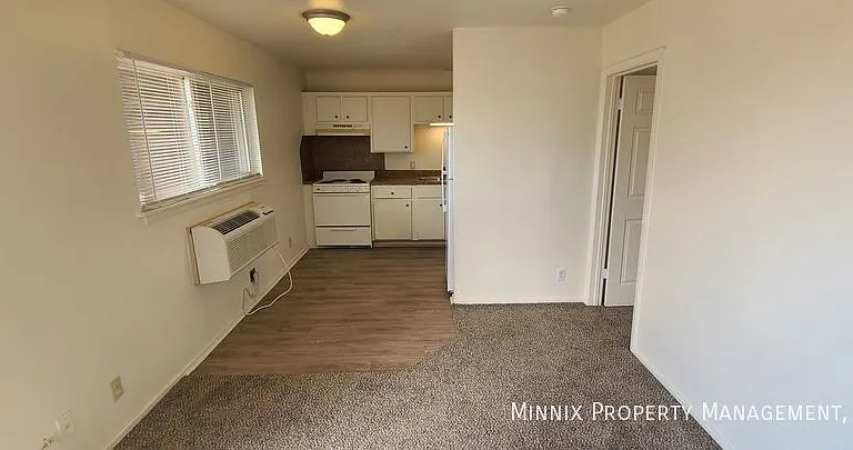 711 S Austin Ave #105 — Photo 14